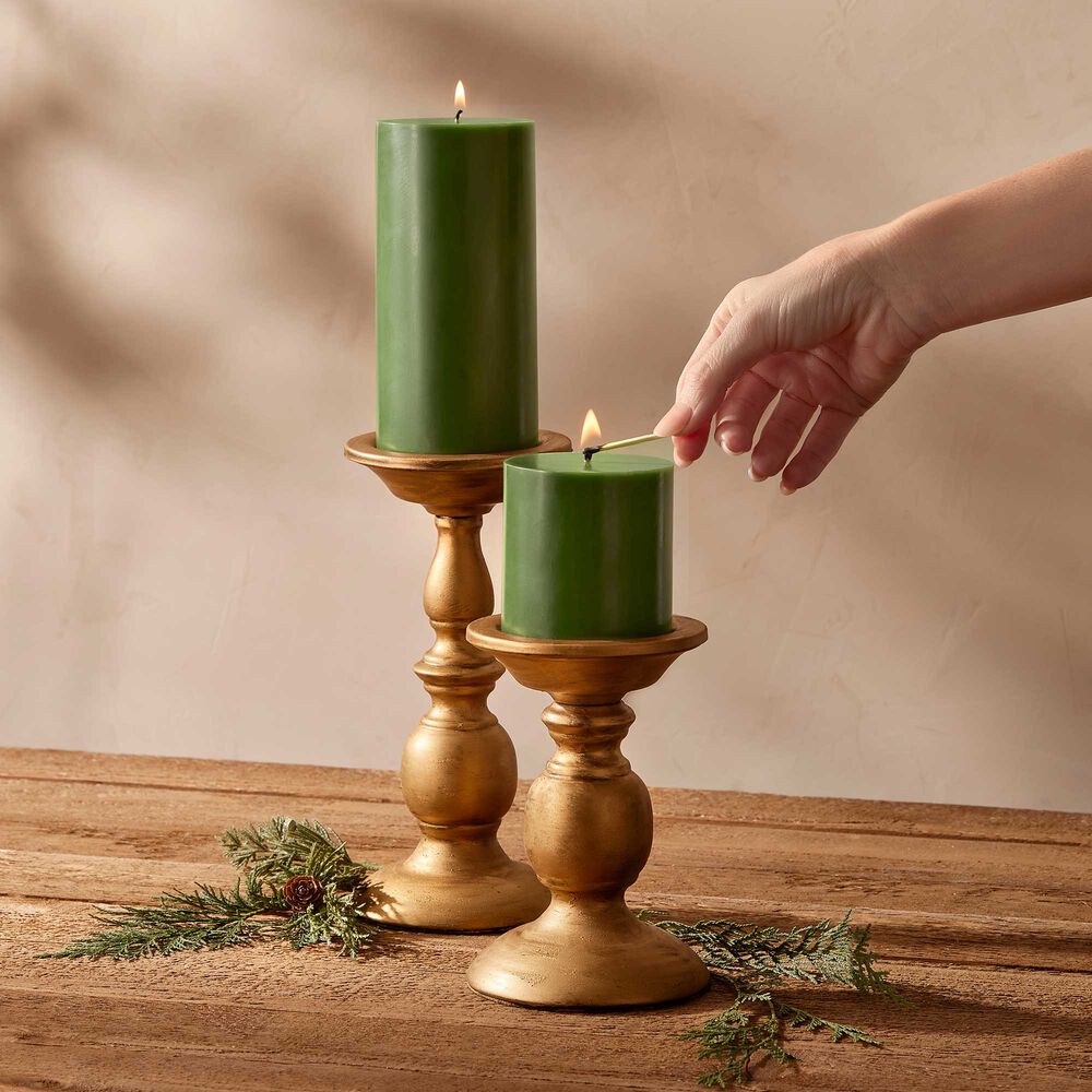 thymes-frasier-fir-heritage-pillar-candle-large image number 2